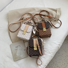Load image into Gallery viewer, Luxury Vibes Bag
